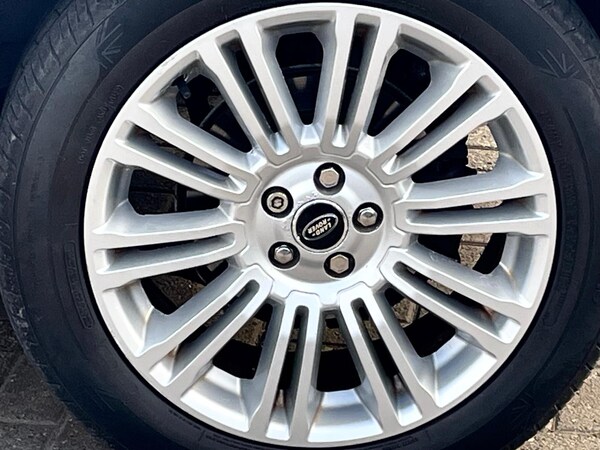Used Land Rover Range Rover Evoque 2012 for sale - 76207367: Photo 13