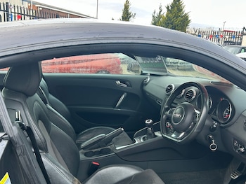 Used Audi TT 2011 for sale - 77718070: Photo