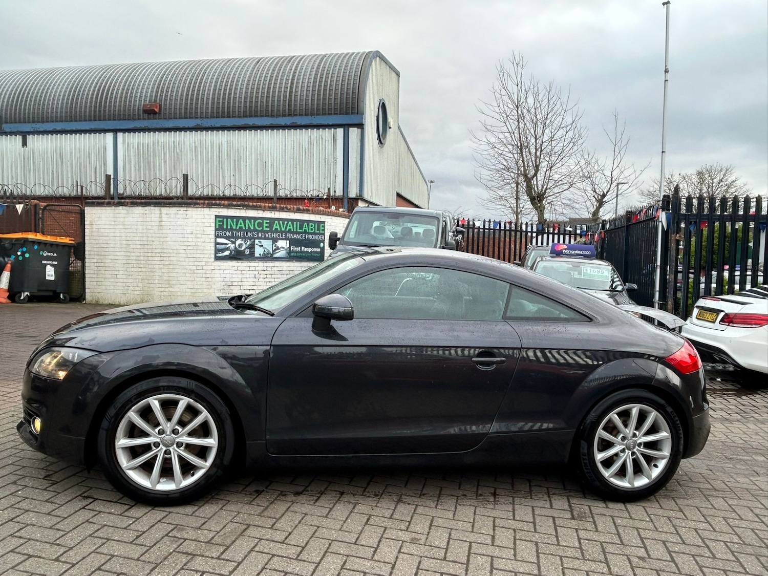 Used Audi TT 2011 for sale - 77718070: Photo 8