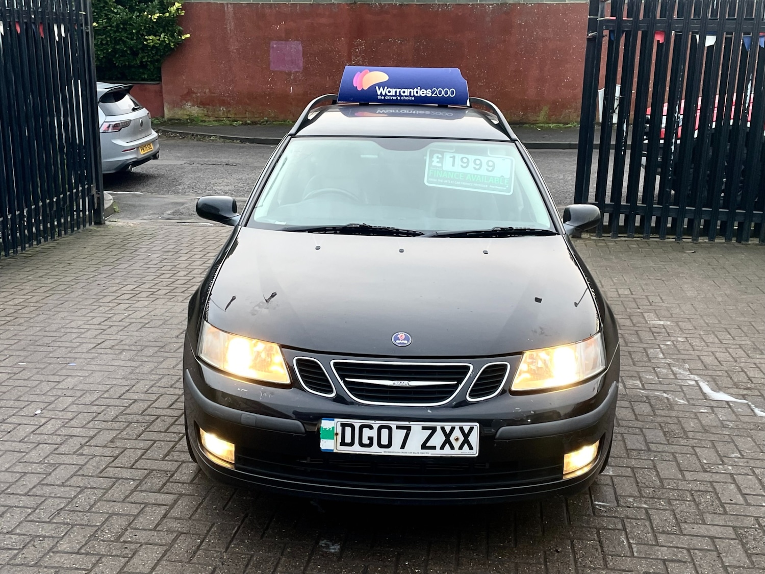 Used Saab 9-3 2007 for sale - 77148930: Photo 2