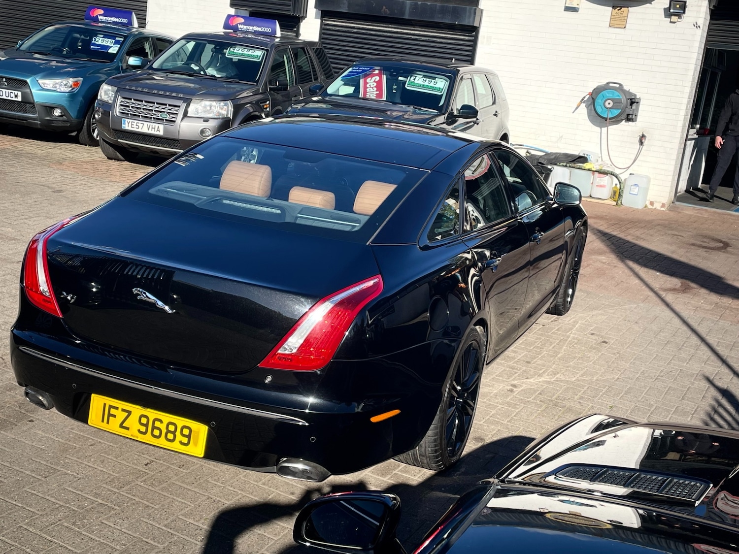 Used Jaguar XJ 2010 for sale - 75955972: Photo 13
