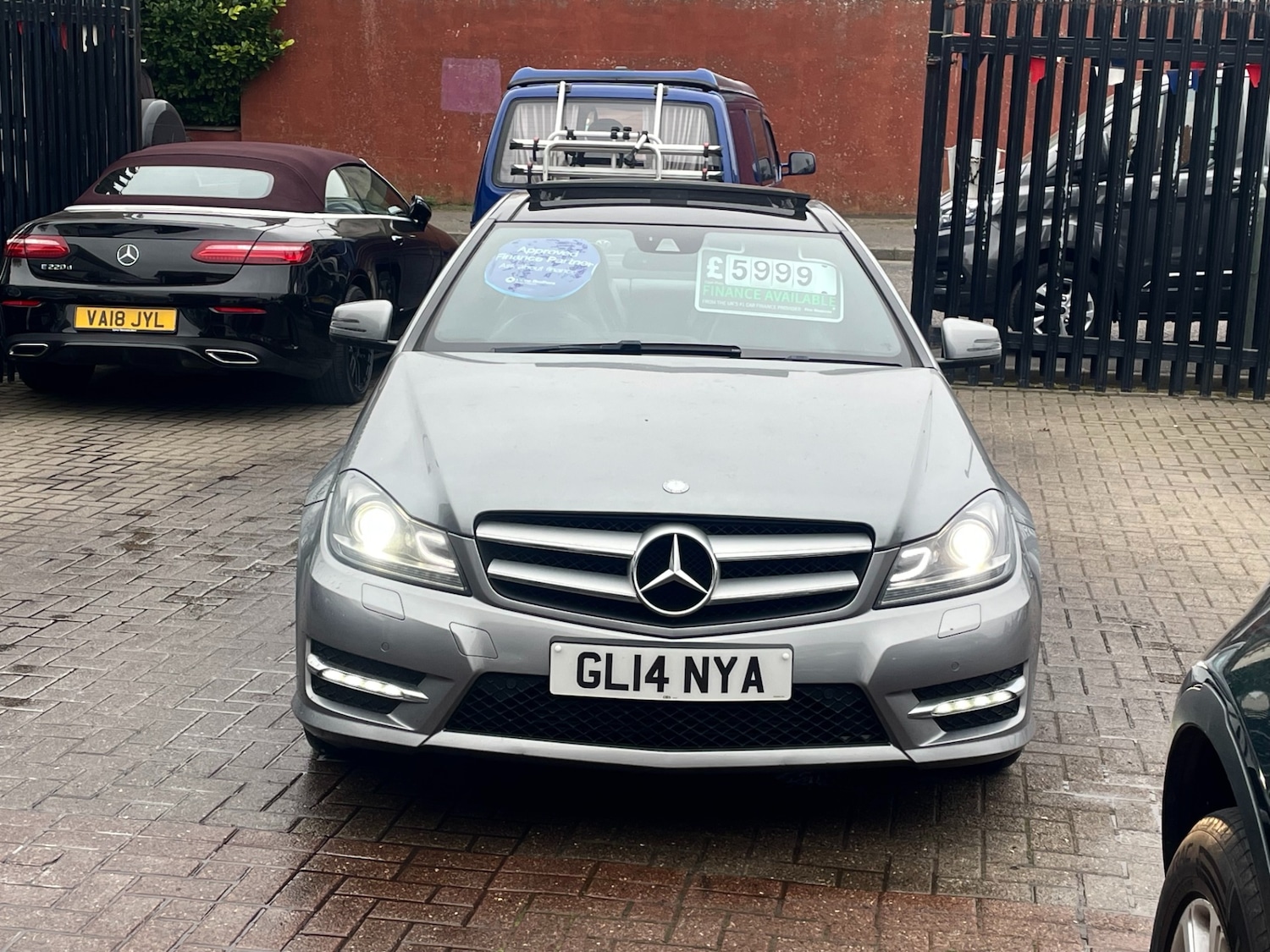 Used Mercedes-Benz C Class 2014 for sale - 76290092: Photo 2
