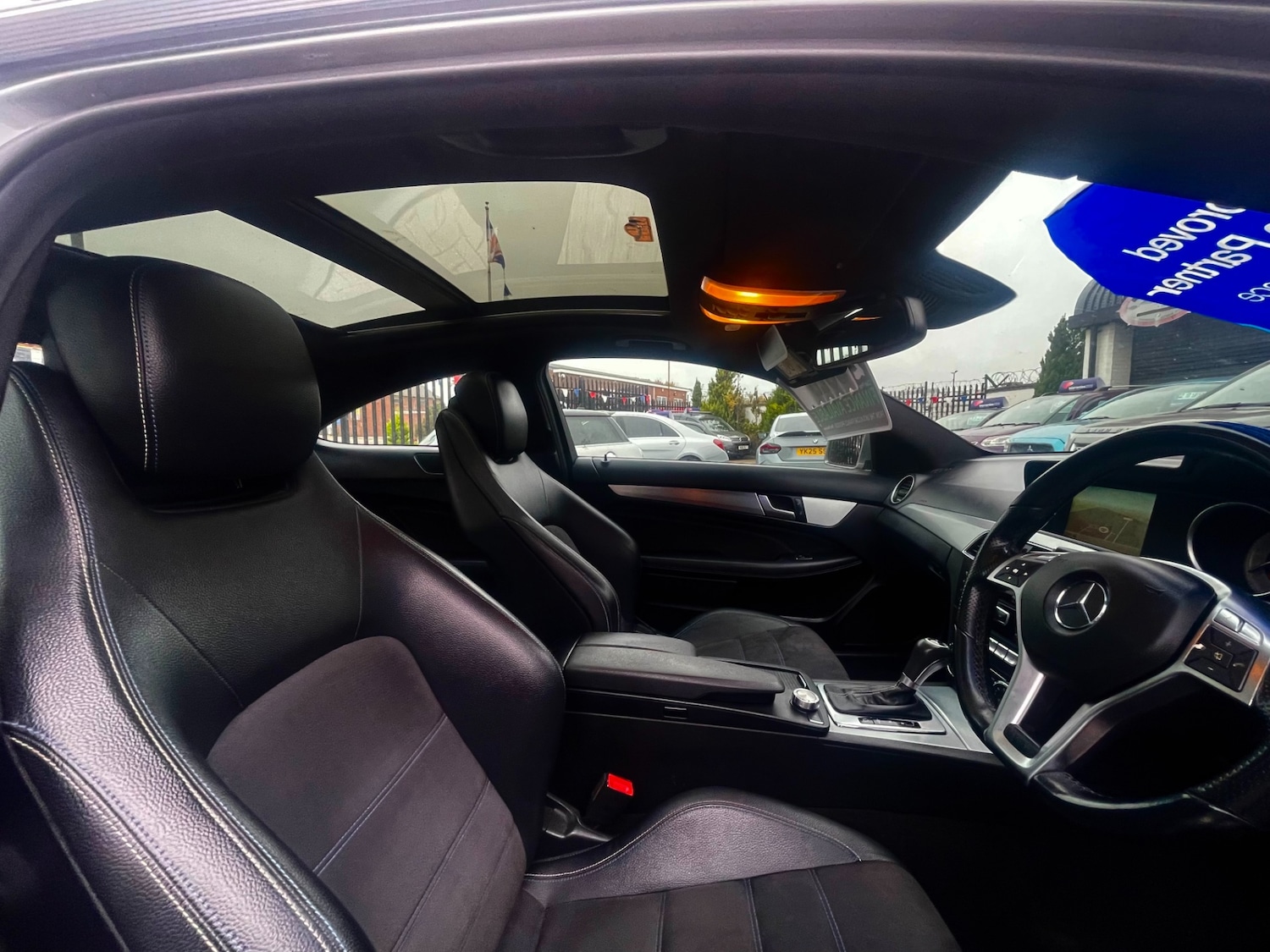 Used Mercedes-Benz C Class 2014 for sale - 76290092: Photo 4