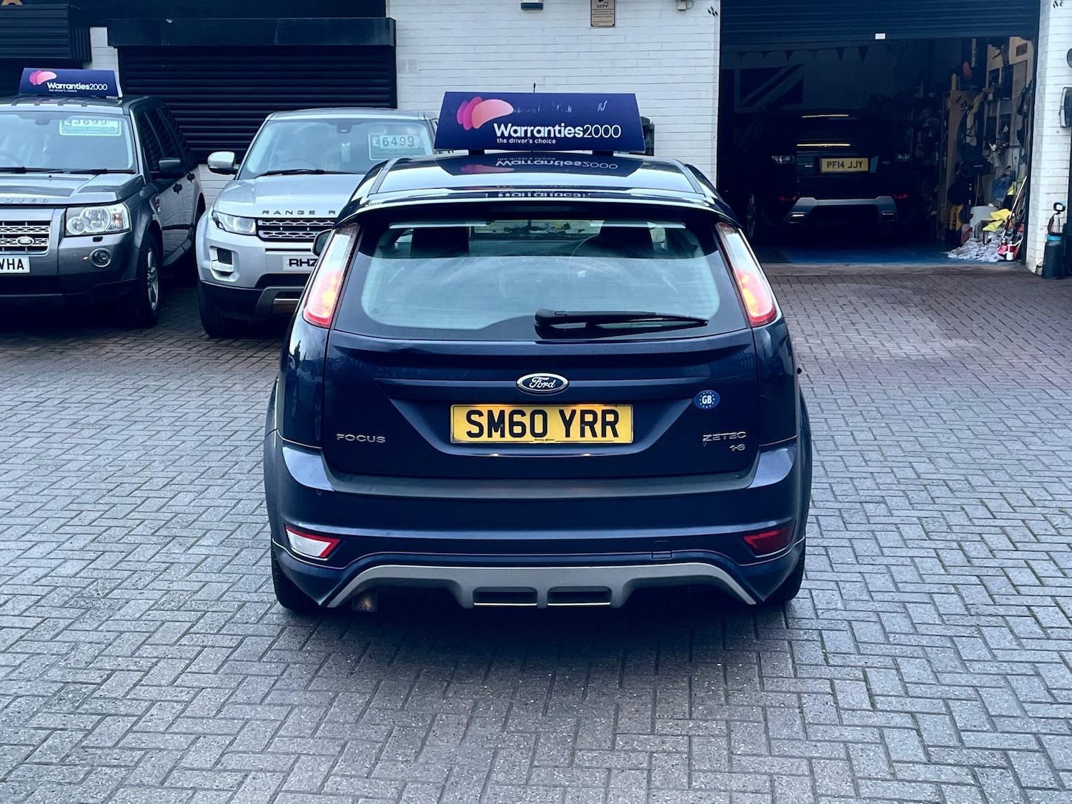 Used Ford Focus 2011 for sale - 76969907: Photo 10