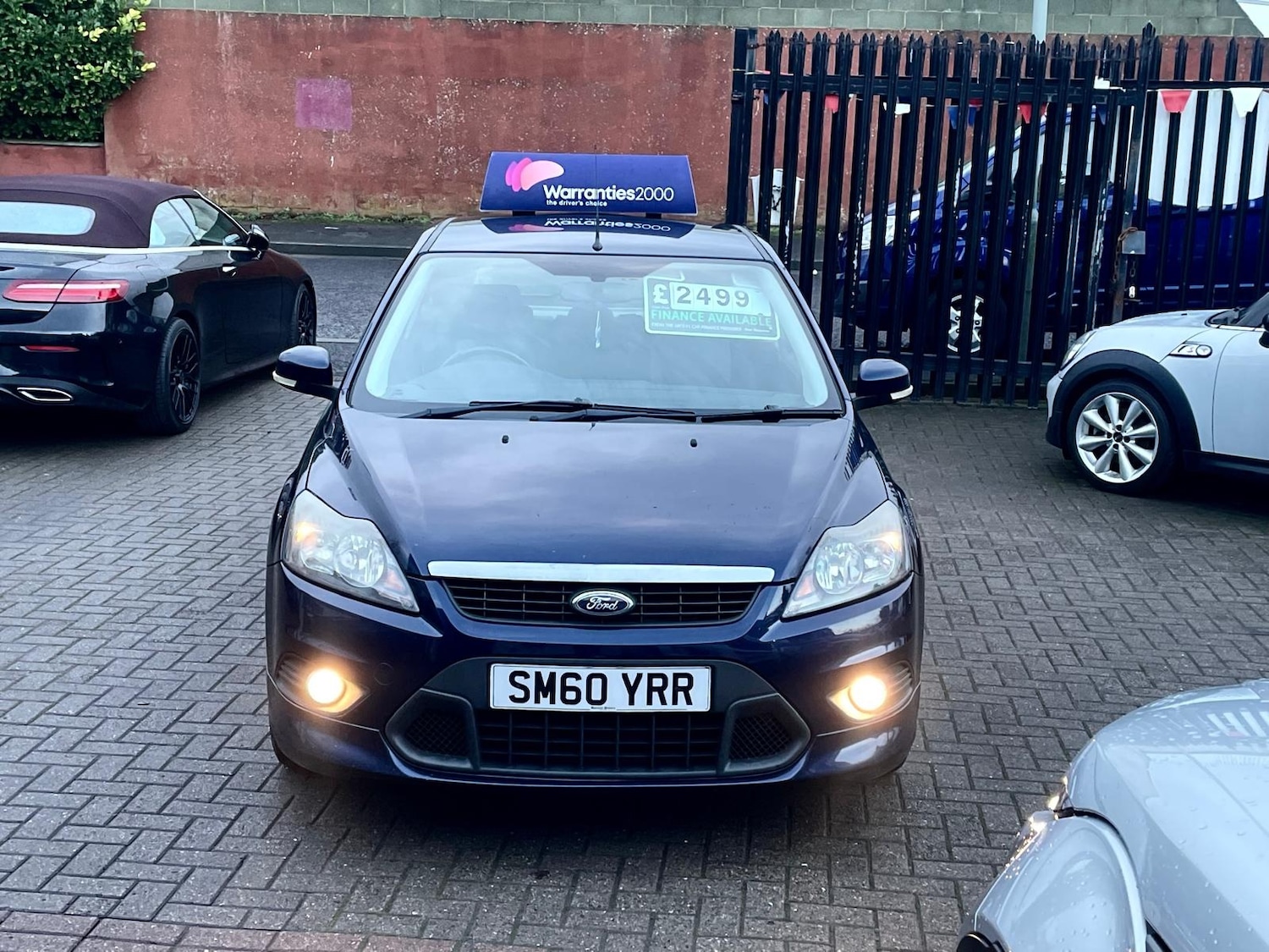 Used Ford Focus 2011 for sale - 76969907: Photo 2