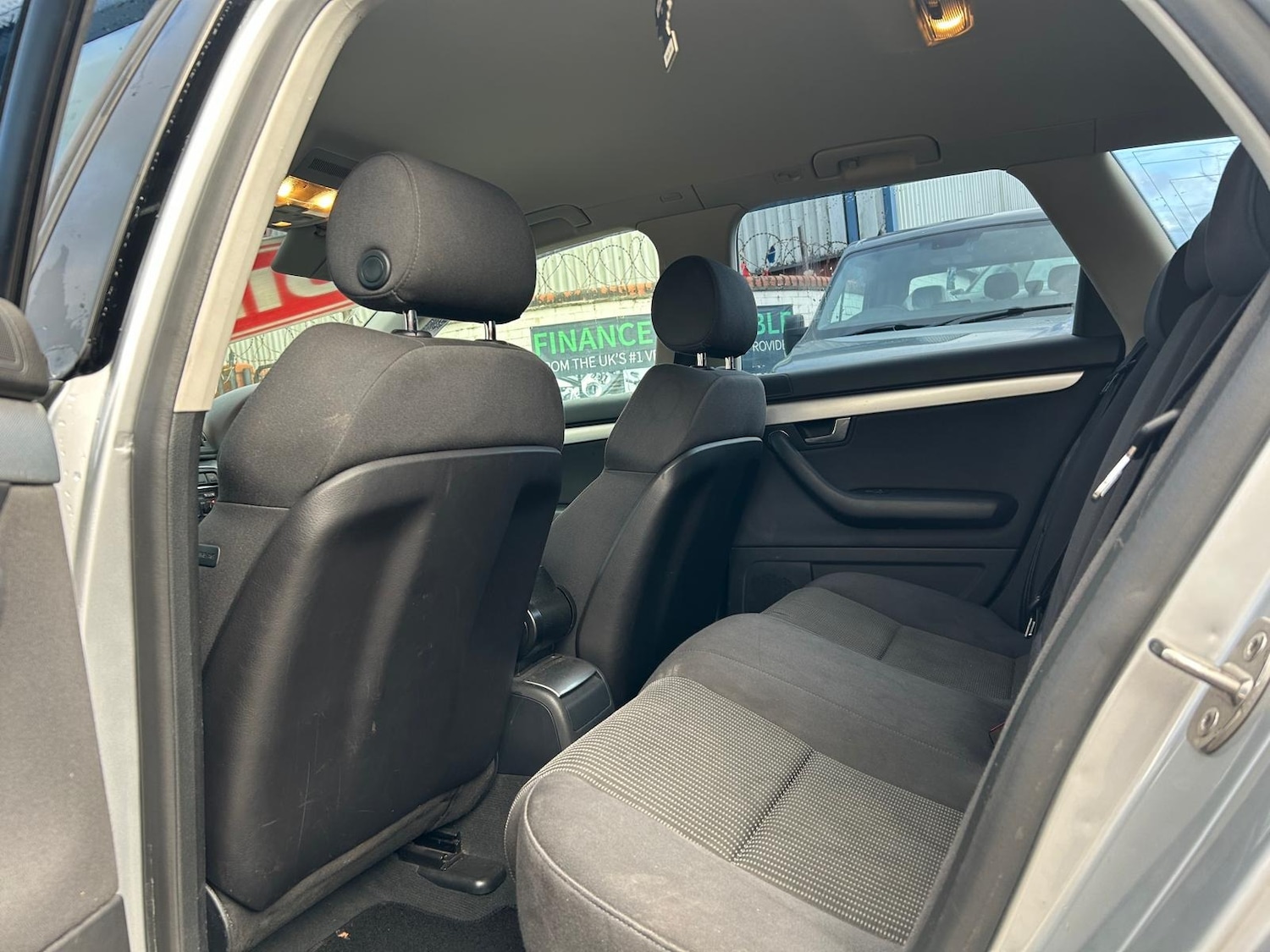 Used Audi A4 2005 for sale - 77653345: Photo 7