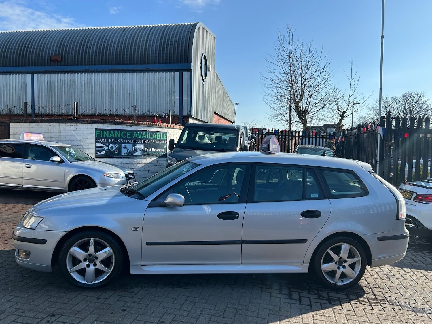 Used Saab 9-3 2007 for sale - 77745909: Photo 9