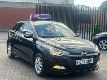 Used Hyundai i20 2017 for sale - 79706500: Photo
