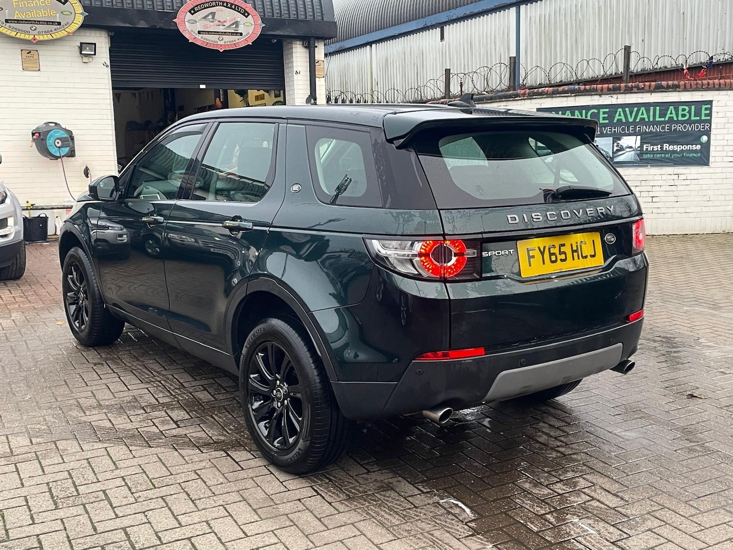 Used Land Rover Discovery Sport 2015 for sale - 77988993: Photo 11