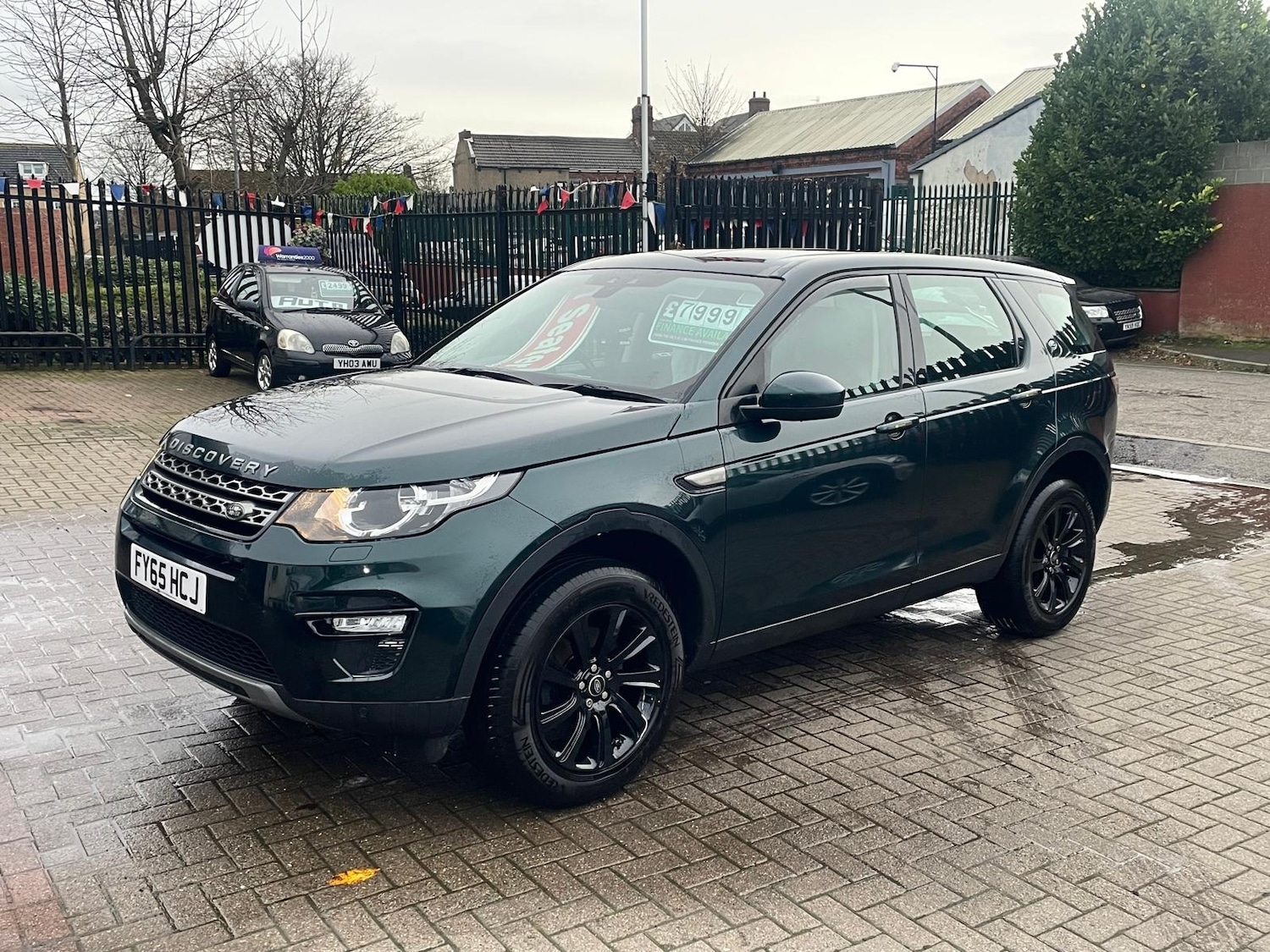 Used Land Rover Discovery Sport 2015 for sale - 77988993: Photo 3