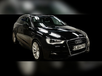 Used Volkswagen Scirocco 2011 for sale - 77367372: Photo