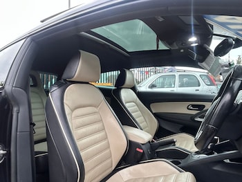 Used Volkswagen Scirocco 2012 for sale - 78496219: Photo