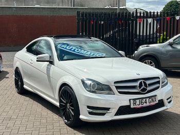 Used Mercedes-Benz C Class 2015 for sale - 79331831: Photo