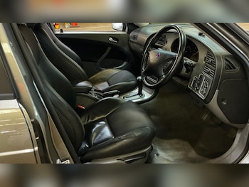 Used Saab 9-5 2004 for sale - 76302606: Photo 2