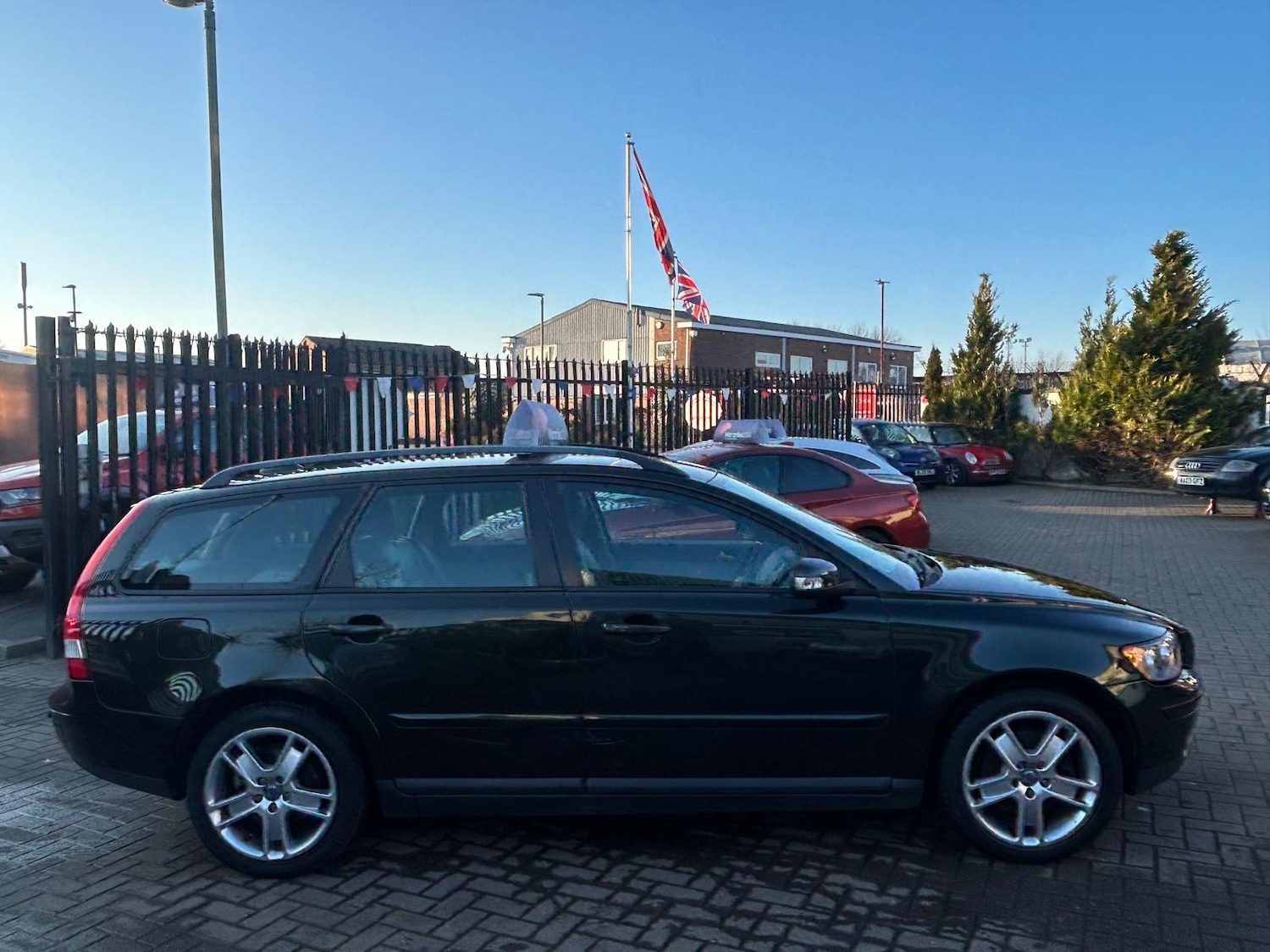 Used Volvo V50 2007 for sale - 77745930: Photo 8