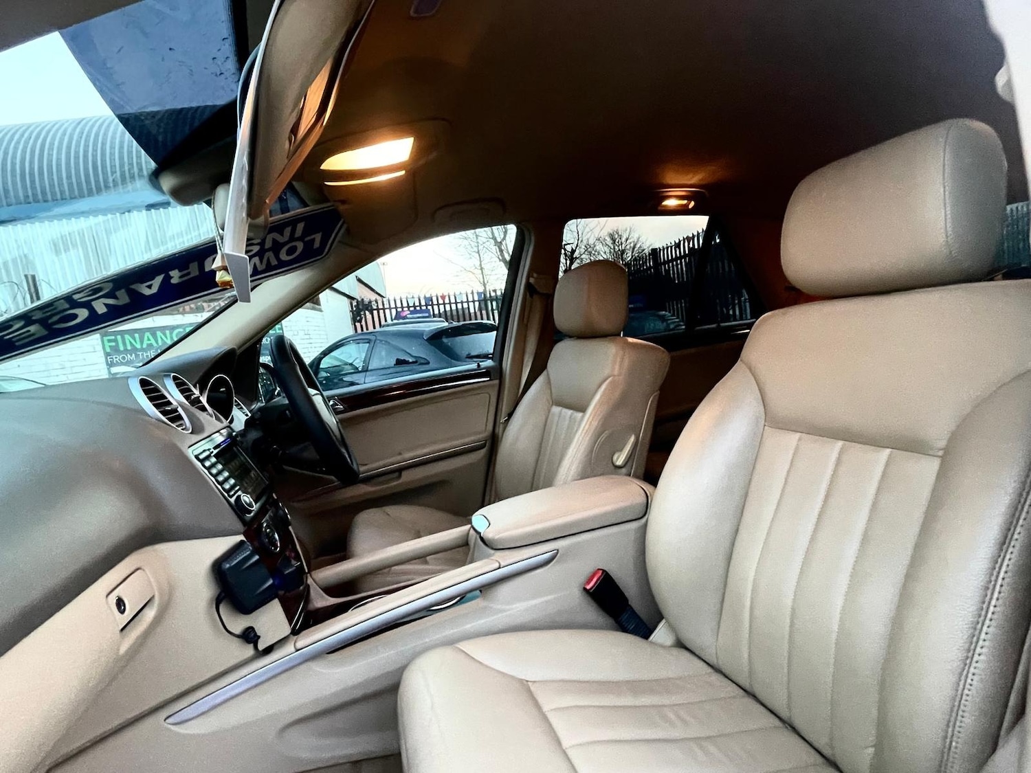 Used Mercedes-Benz M Class 2008 for sale - 76738497: Photo 4