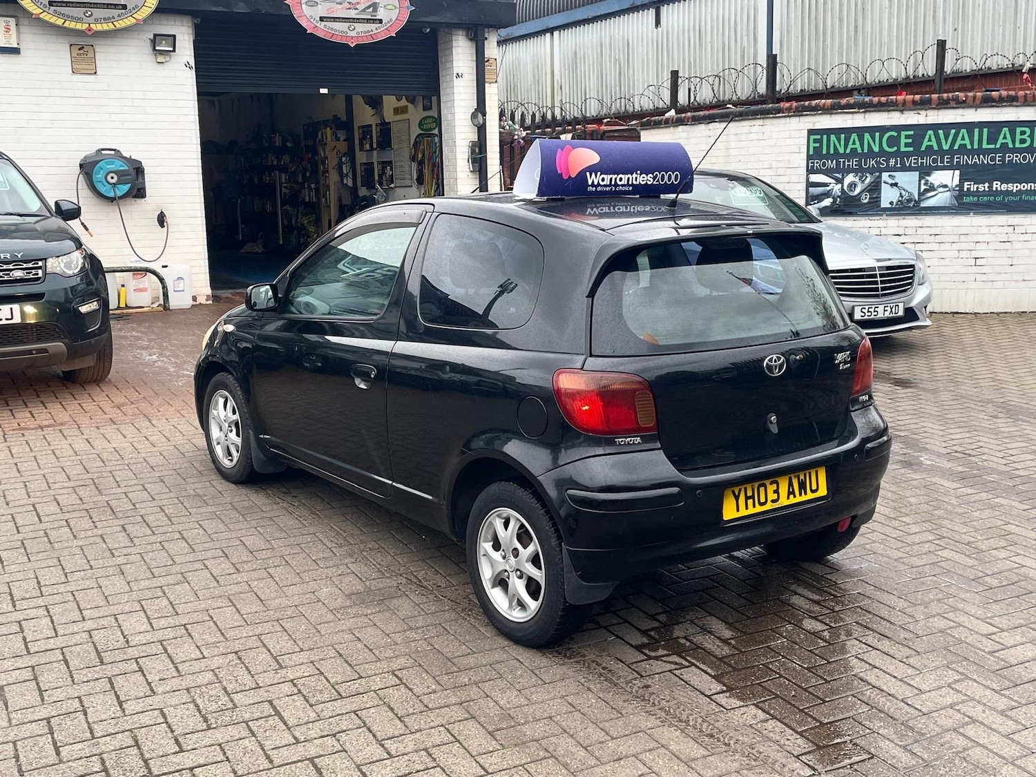 Used Toyota Yaris 2003 for sale - 76302950: Photo 8