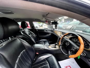 Used Mercedes-Benz CLS 2008 for sale - 75776314: Photo