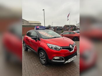 Used Renault Captur 2017 for sale - 77420605: Photo