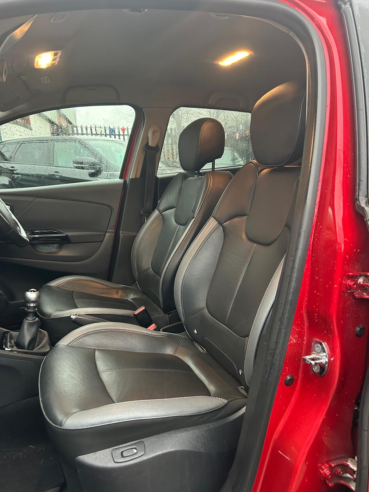 Used Renault Captur 2017 for sale - 77420605: Photo 7