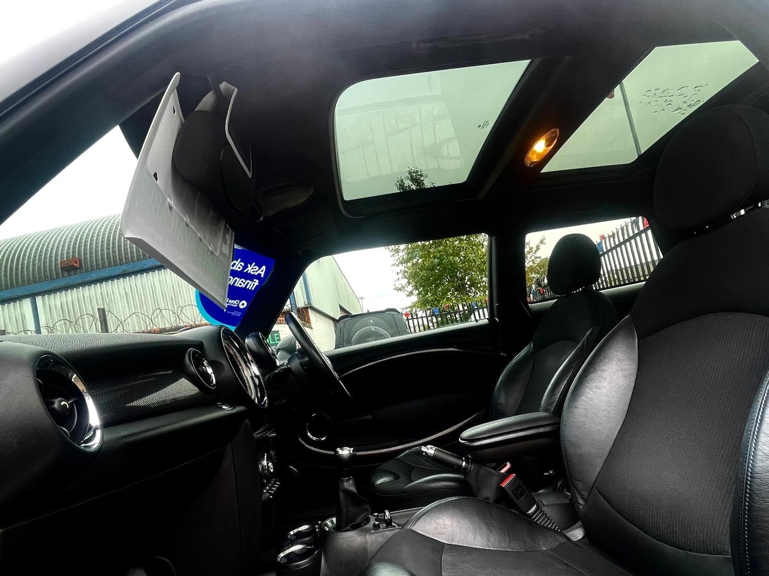 Used MINI Hatch 2012 for sale - 76102534: Photo 4