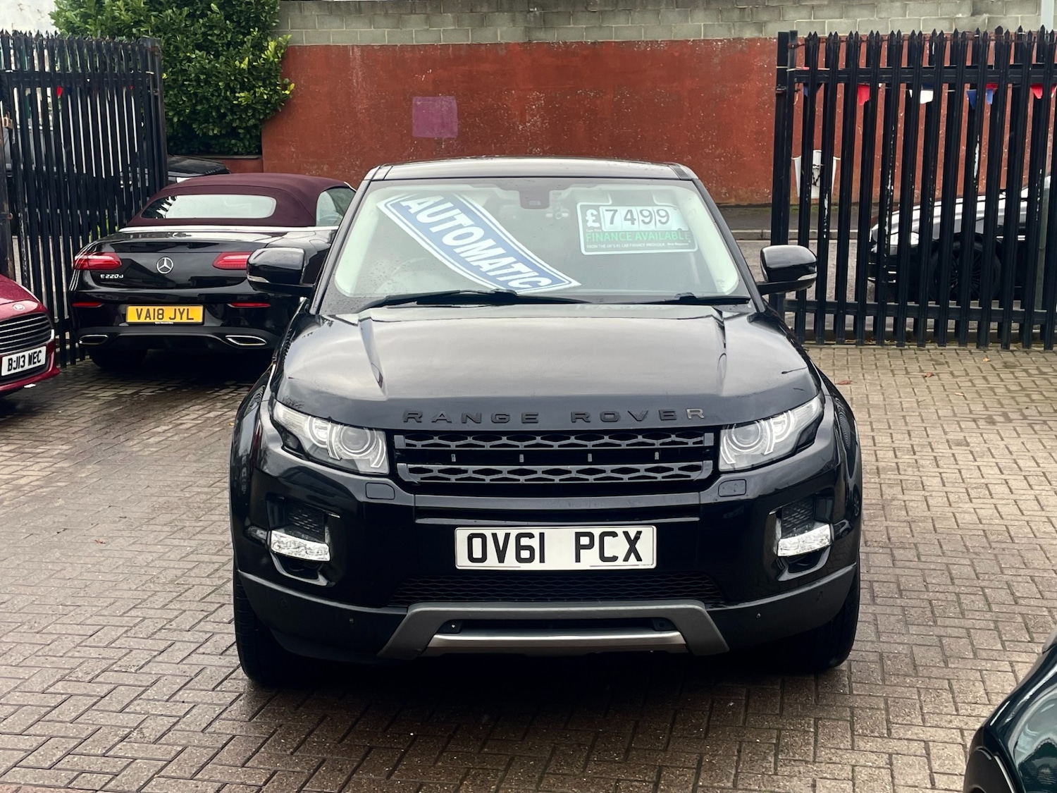 Used Land Rover Range Rover Evoque 2011 for sale - 76302615: Photo 2