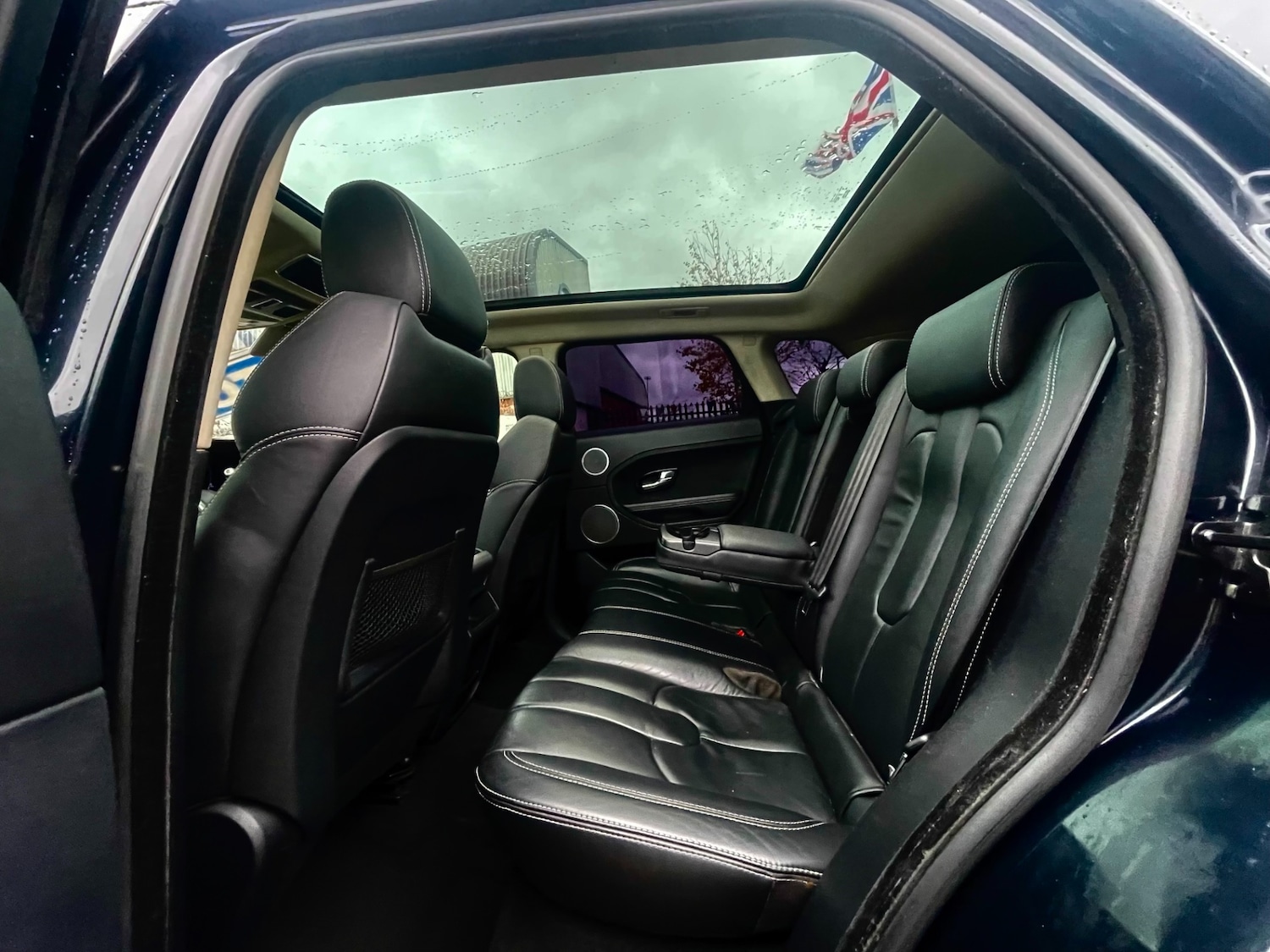 Used Land Rover Range Rover Evoque 2011 for sale - 76302615: Photo 5