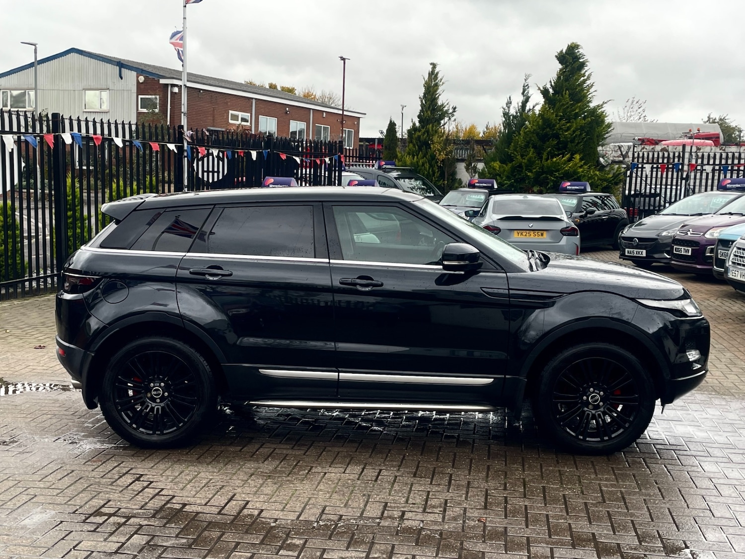 Used Land Rover Range Rover Evoque 2011 for sale - 76302615: Photo 9