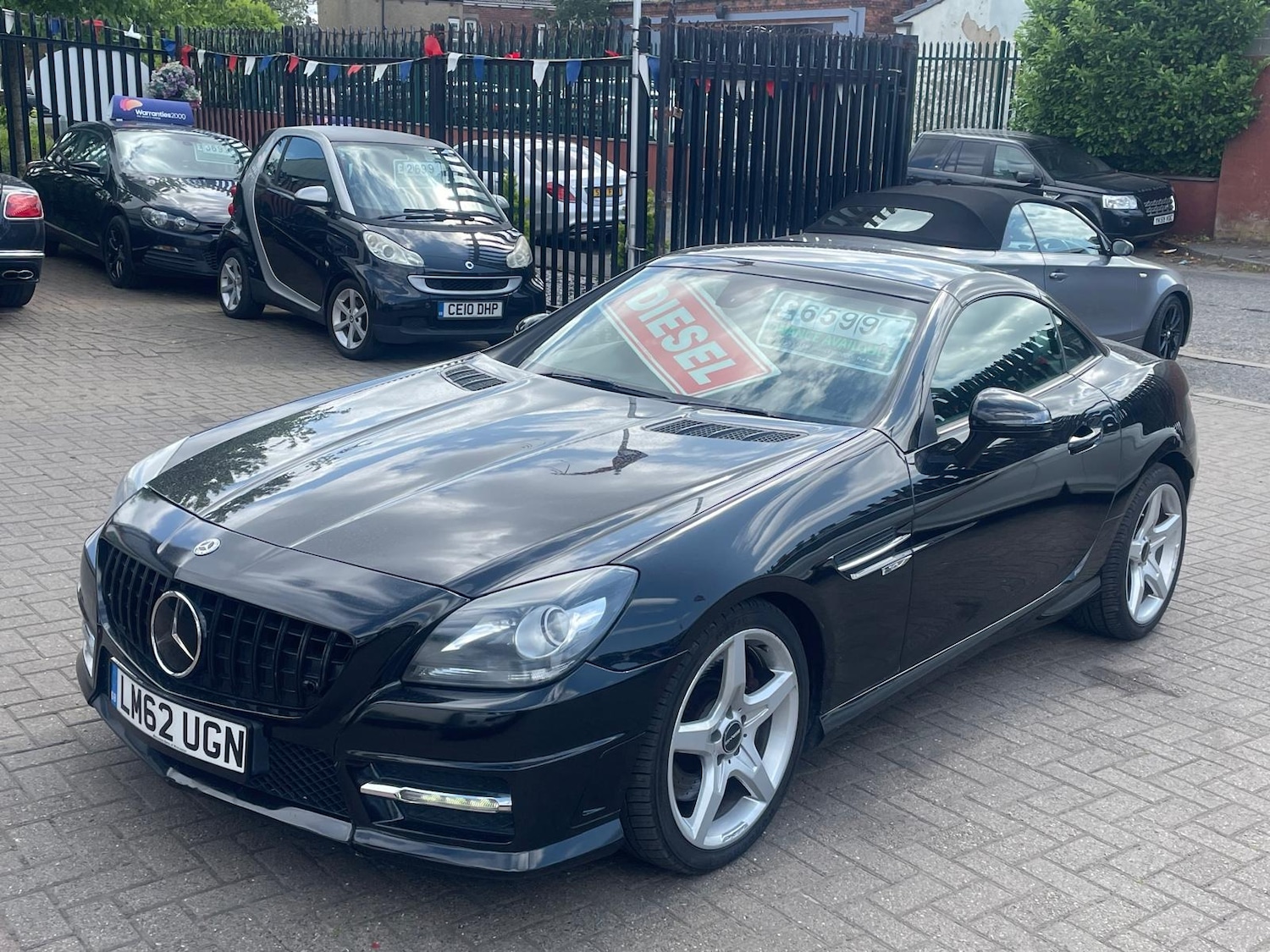Used Mercedes-Benz SLK 2012 for sale - 76861901: Photo 3