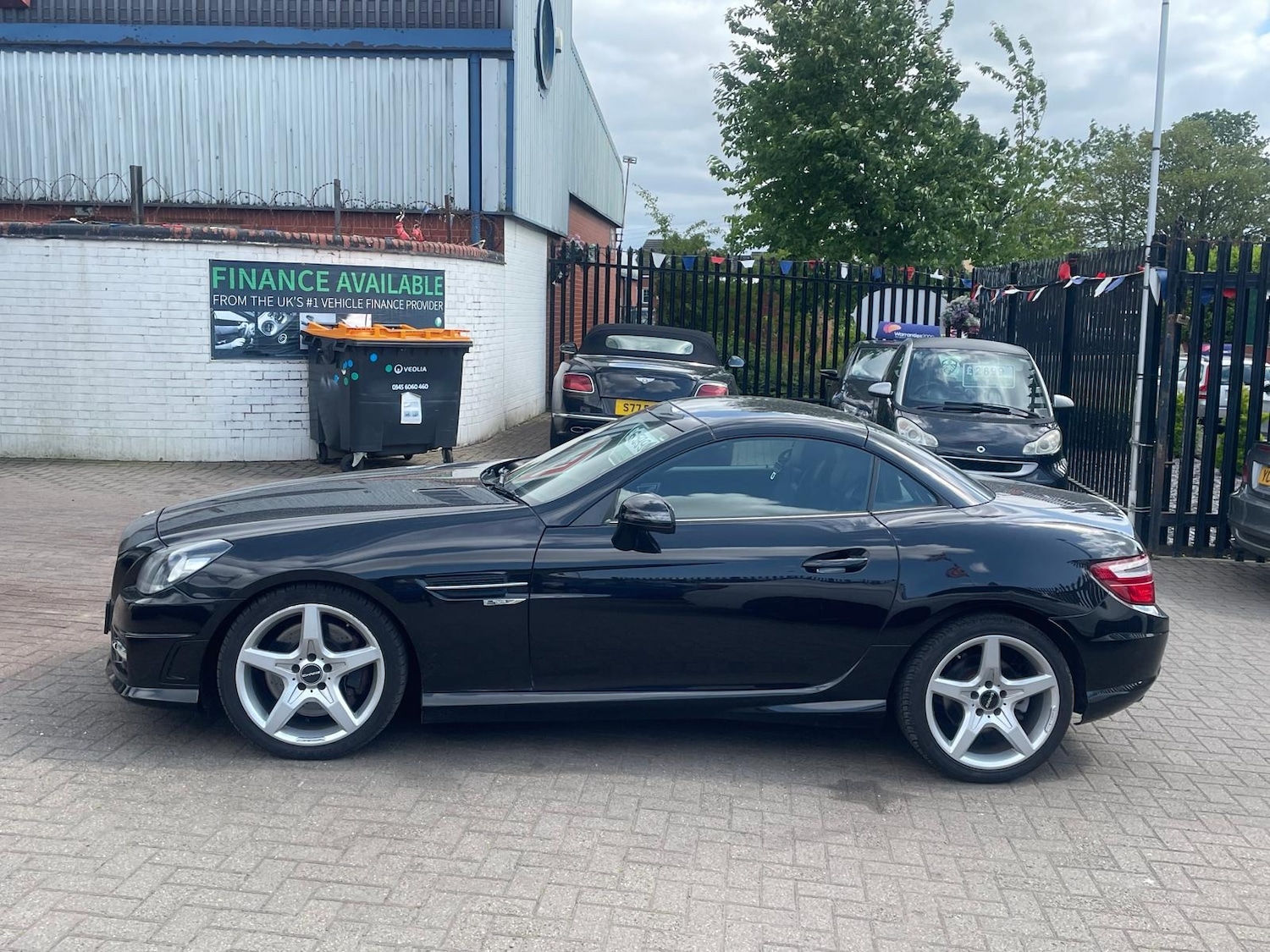 Used Mercedes-Benz SLK 2012 for sale - 76861901: Photo 8