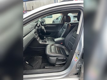 Used Volkswagen Passat 2014 for sale - 77406541: Photo