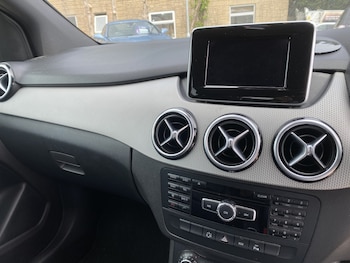 Used Mercedes-Benz B Class 2014 for sale - 78914689: Photo