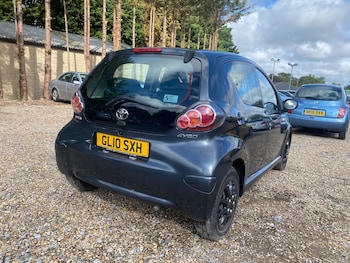 Used Toyota AYGO 2010 for sale - 75767131: Photo
