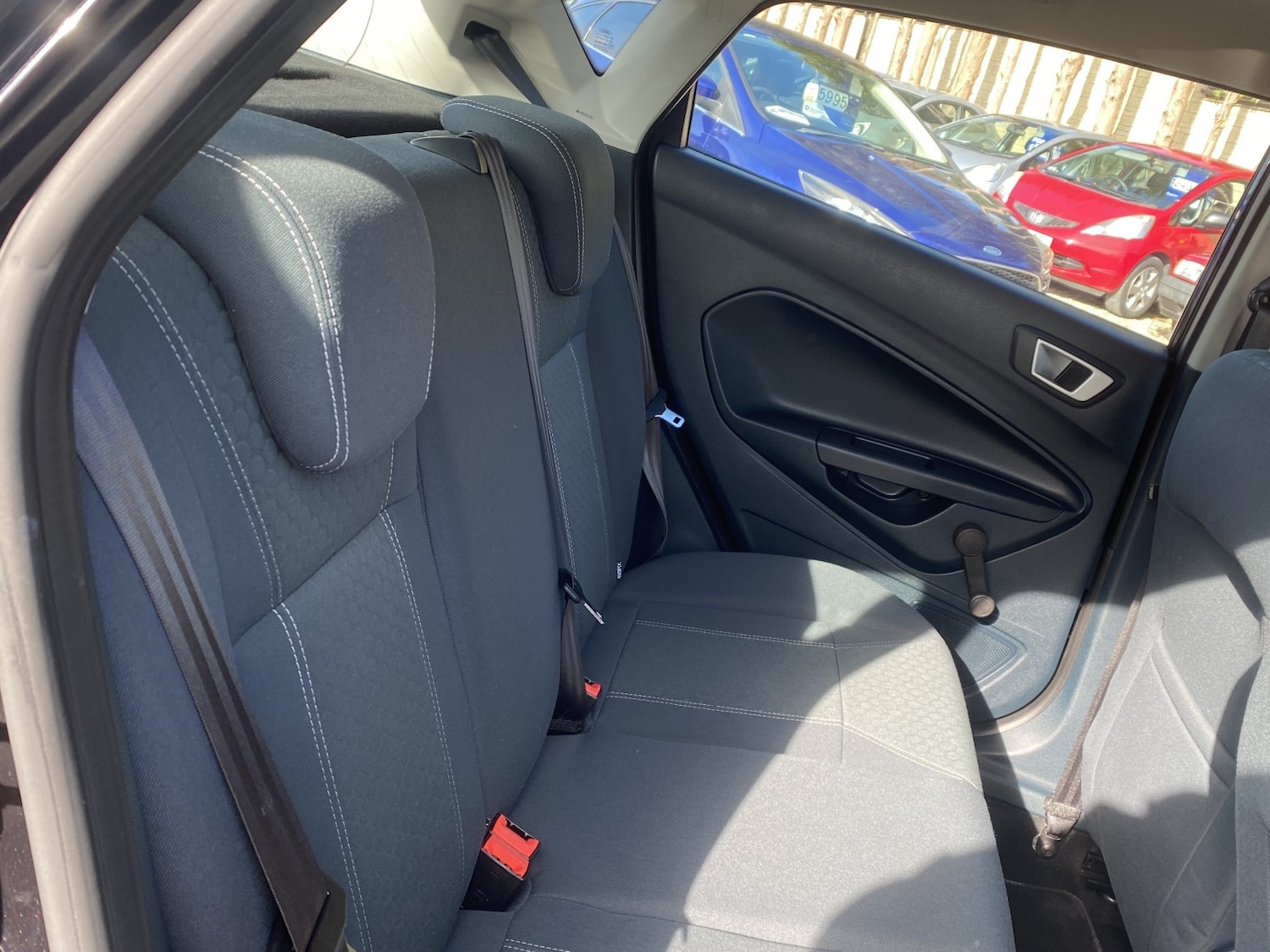 Used Ford Fiesta 2012 for sale - 76225339: Photo 19