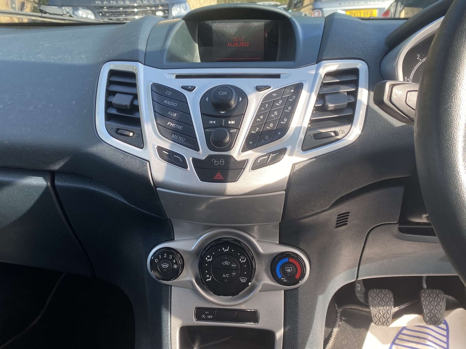 Used Ford Fiesta 2012 for sale - 76225339: Photo 5