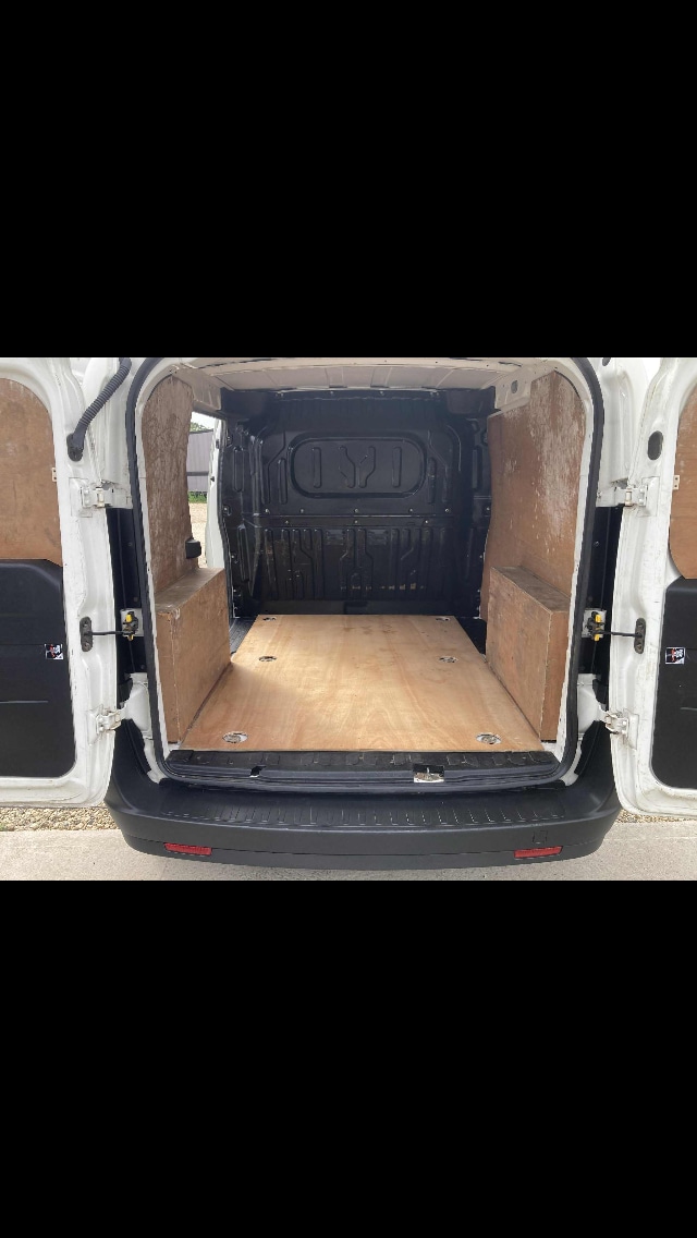 Used Vauxhall Combo 2016 for sale - 75158016: Photo 16