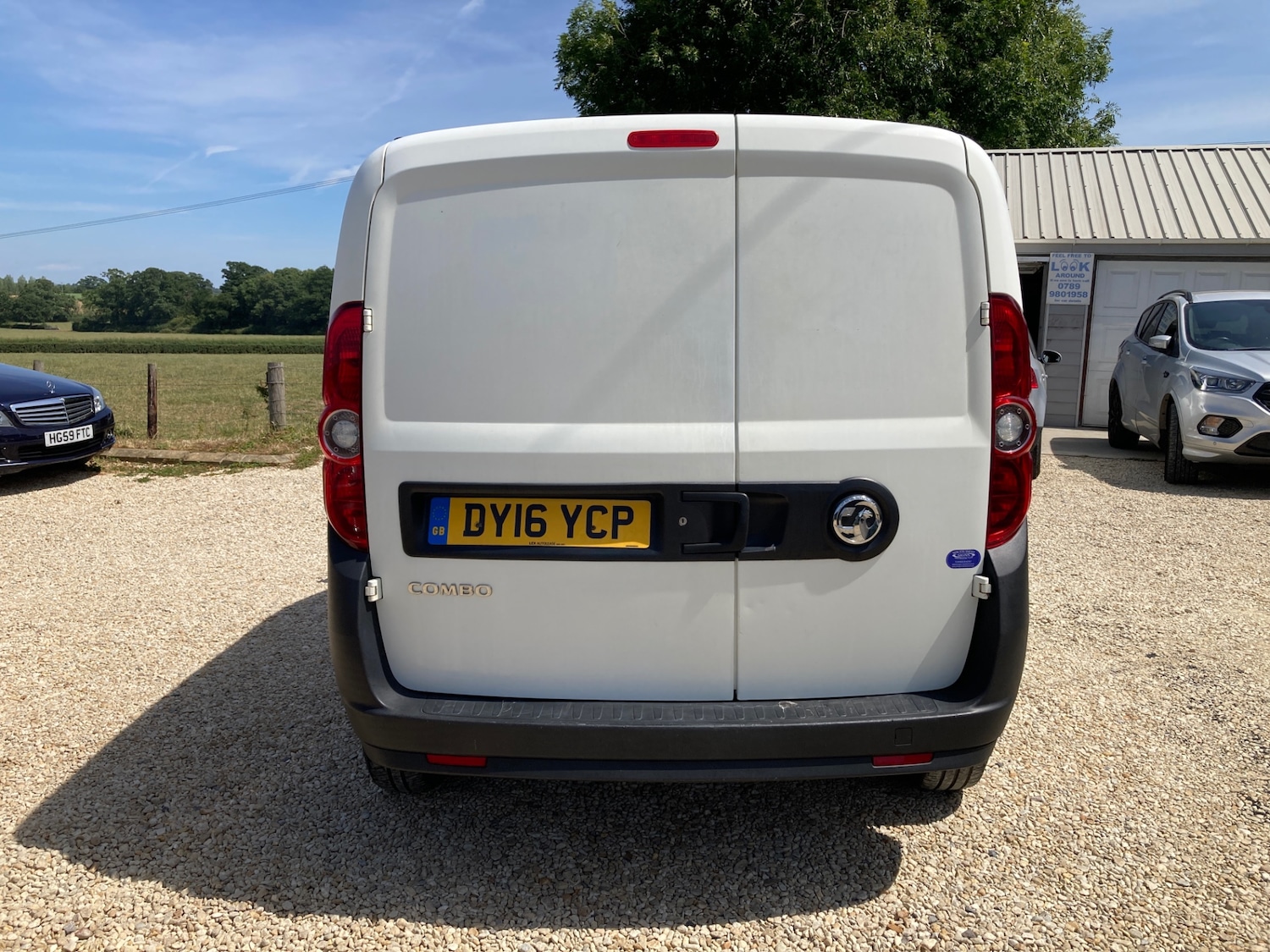 Used Vauxhall Combo 2016 for sale - 75158016: Photo 8