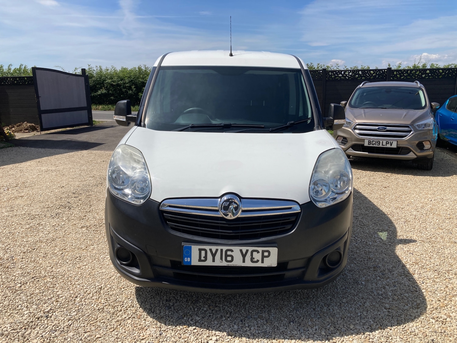 Used Vauxhall Combo 2016 for sale - 75158016: Photo 9
