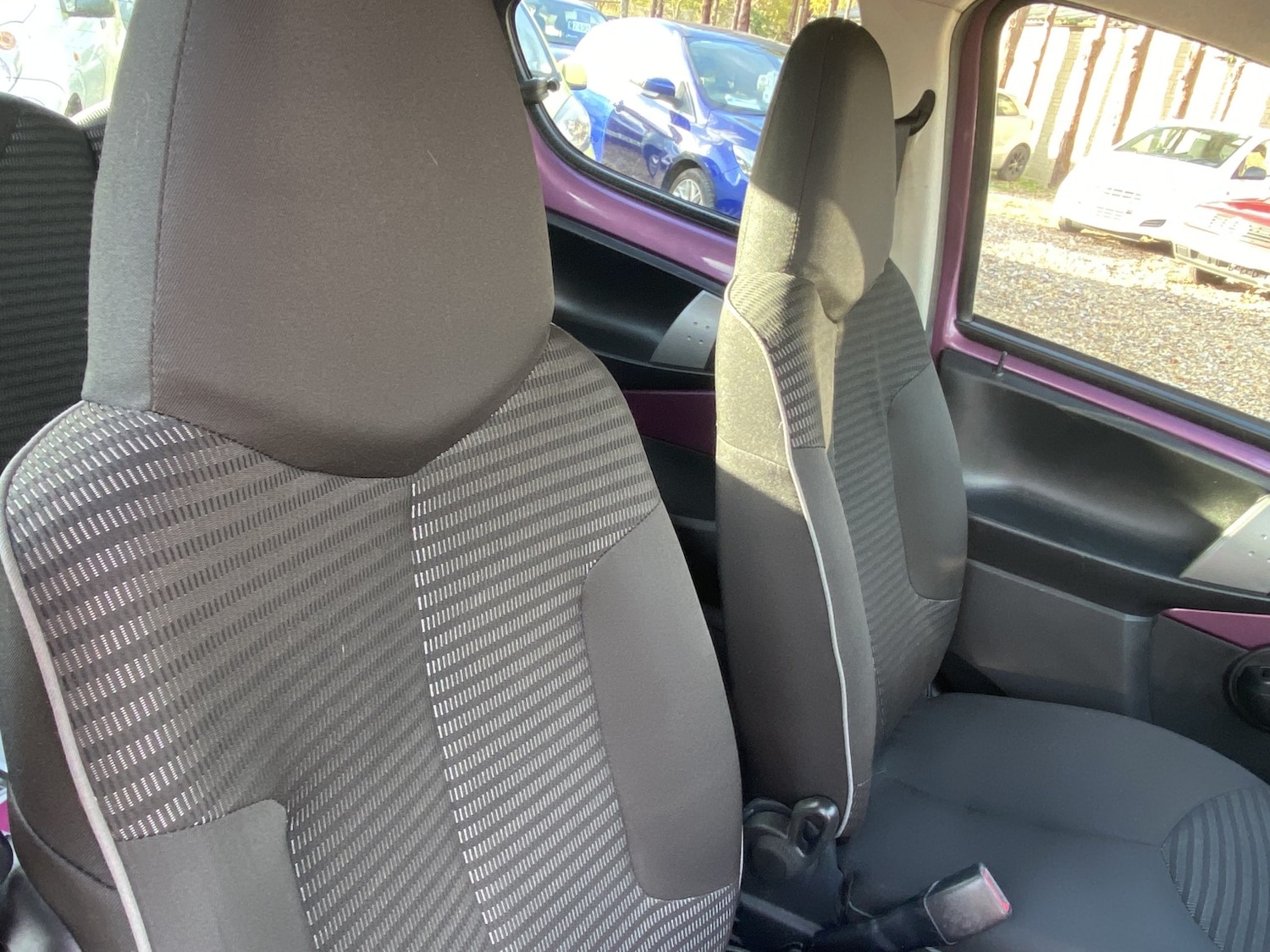 Used Peugeot 107 2012 for sale - 76951053: Photo 10