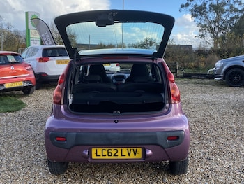 Used Peugeot 107 2012 for sale - 76951053: Photo