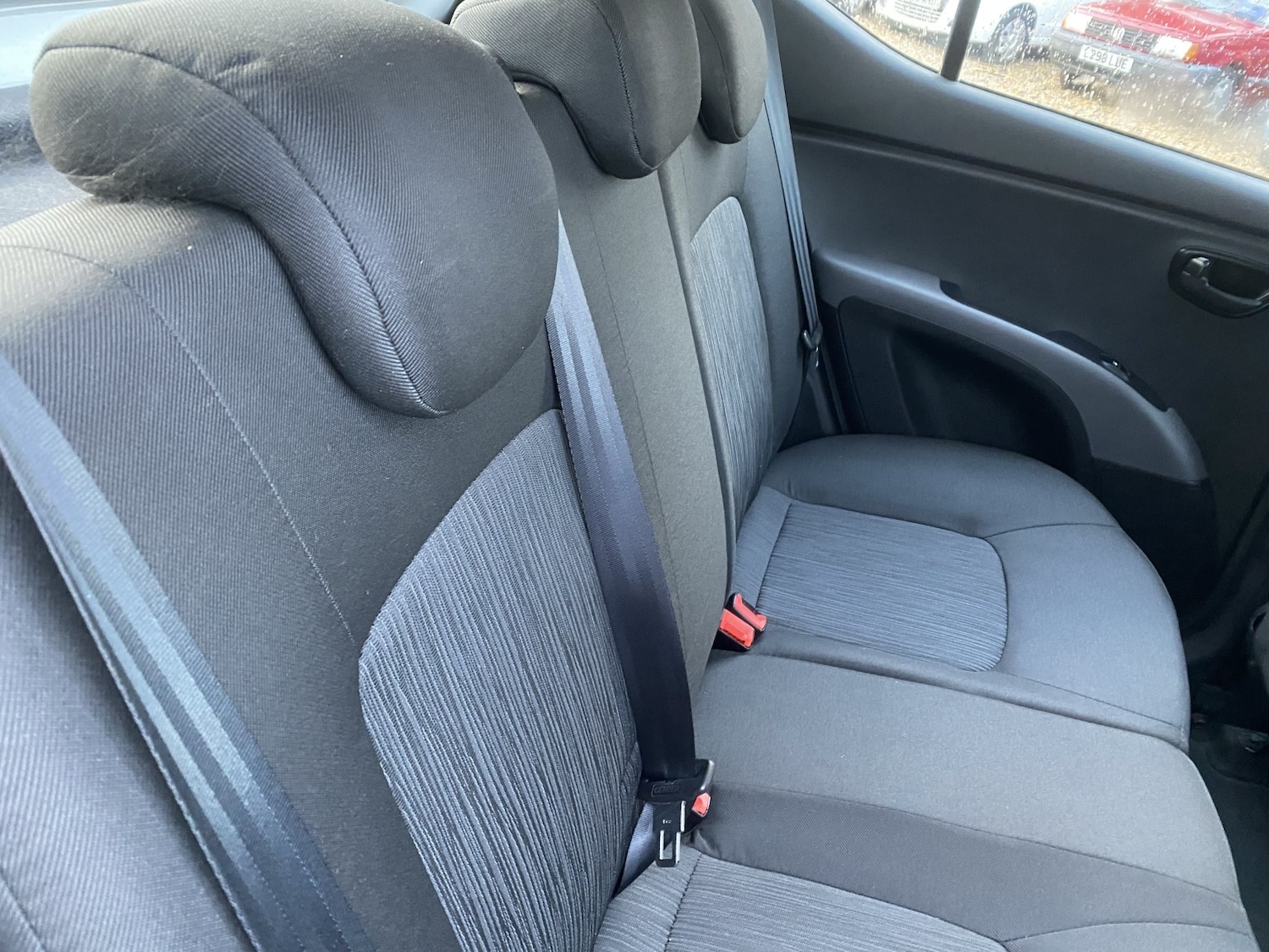 Used Hyundai i10 2012 for sale - 76762141: Photo 19