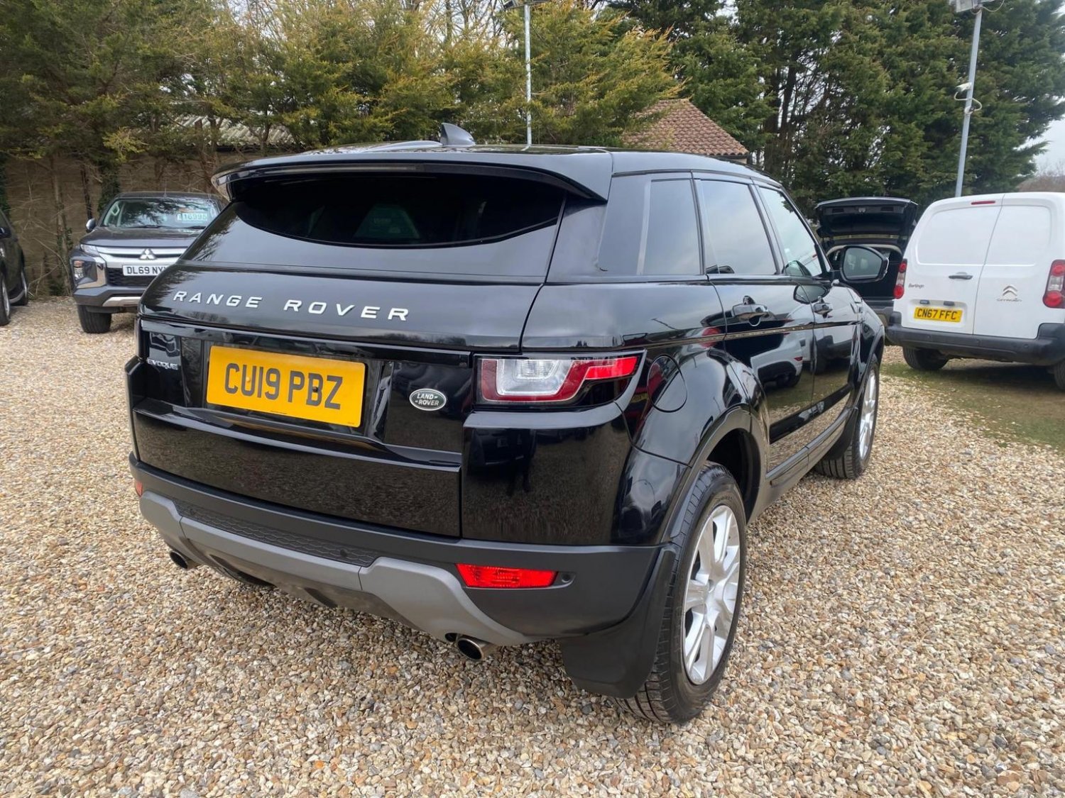 Used Land Rover Range Rover Evoque 2019 for sale - 76504687: Photo 3