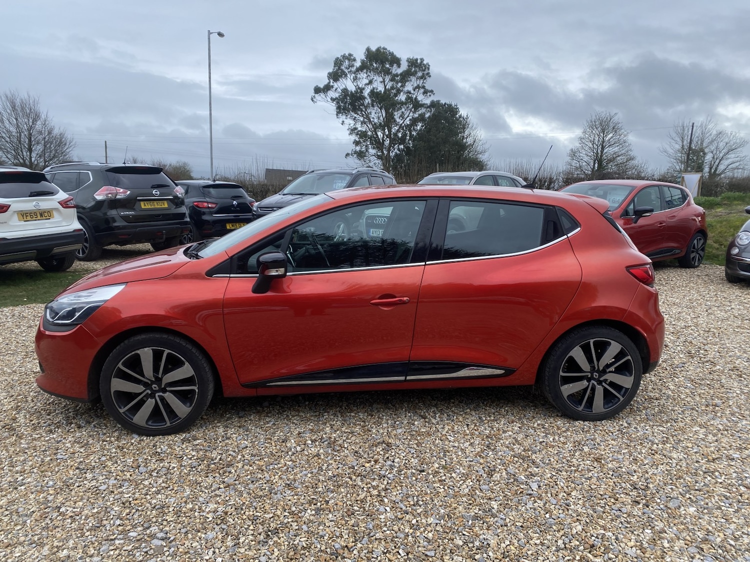Used Renault Clio 2015 for sale - 77638633: Photo 17