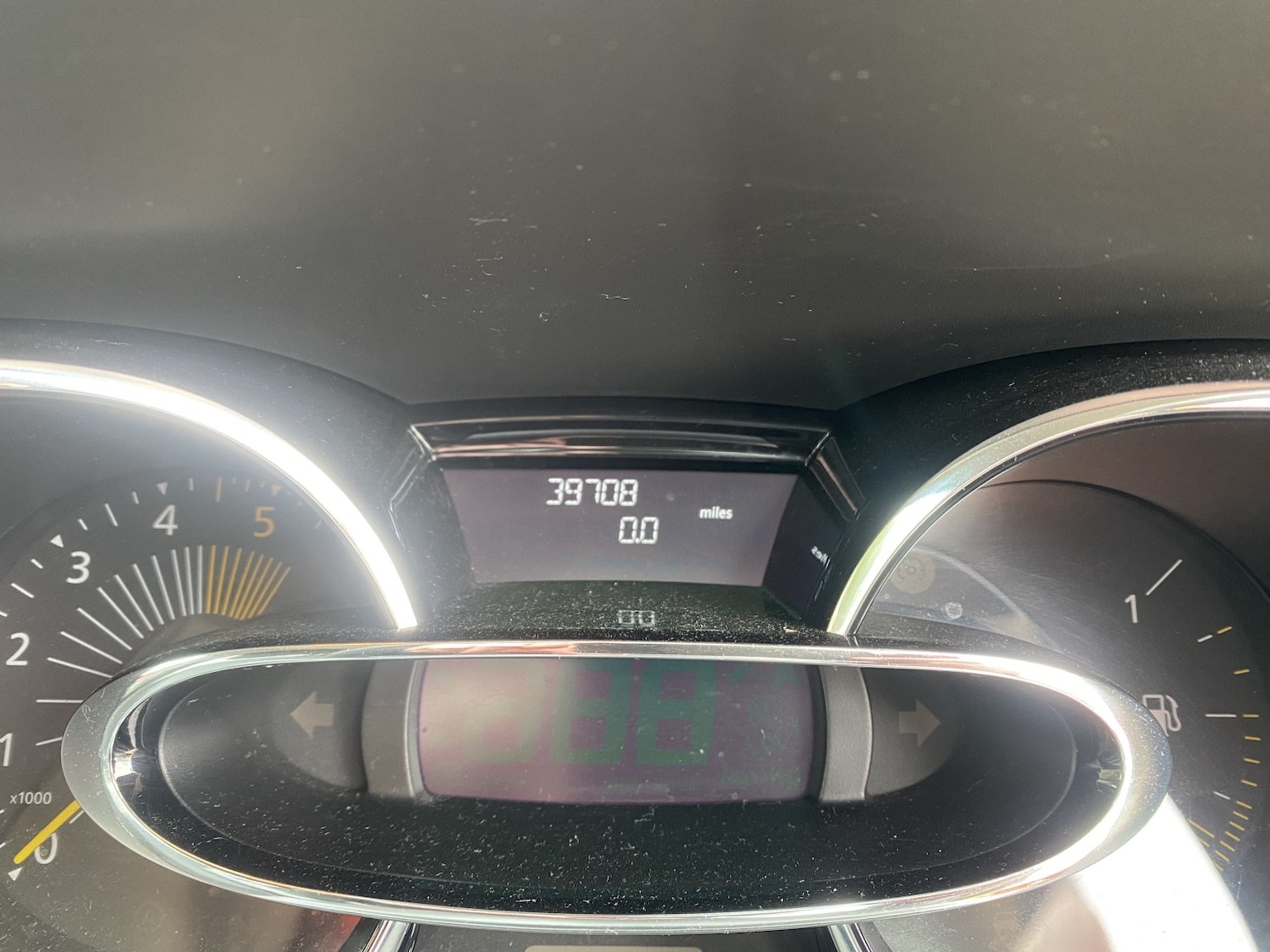 Used Renault Clio 2015 for sale - 77638633: Photo 4