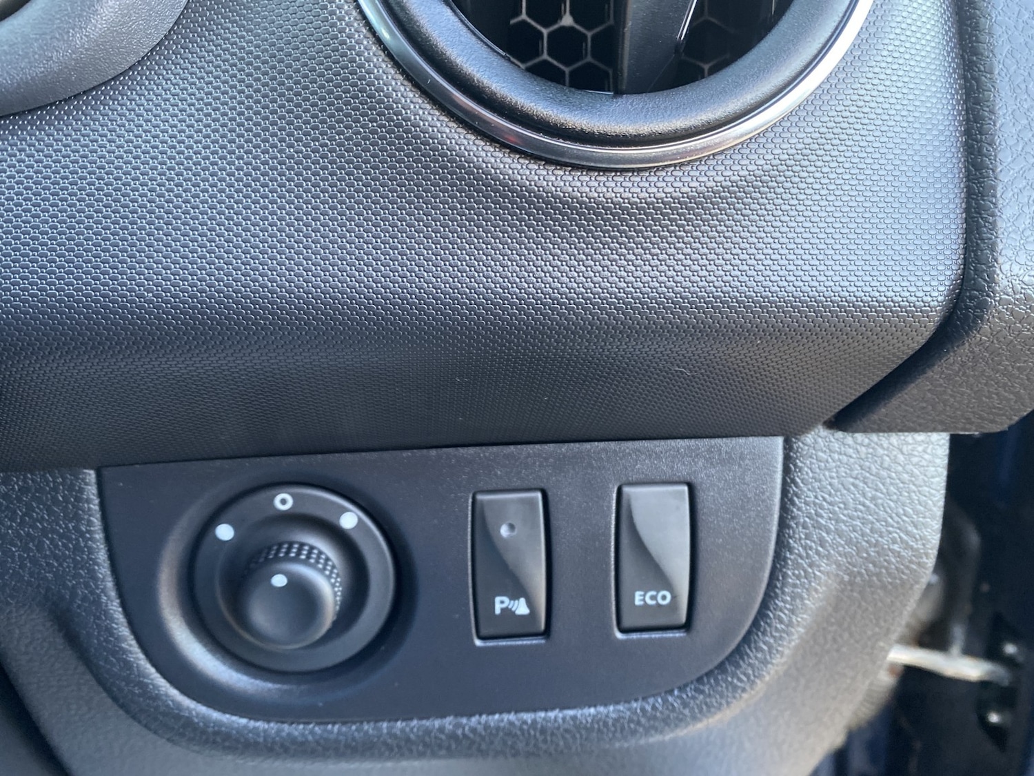 Used Dacia Sandero 2017 for sale - 77313926: Photo 13