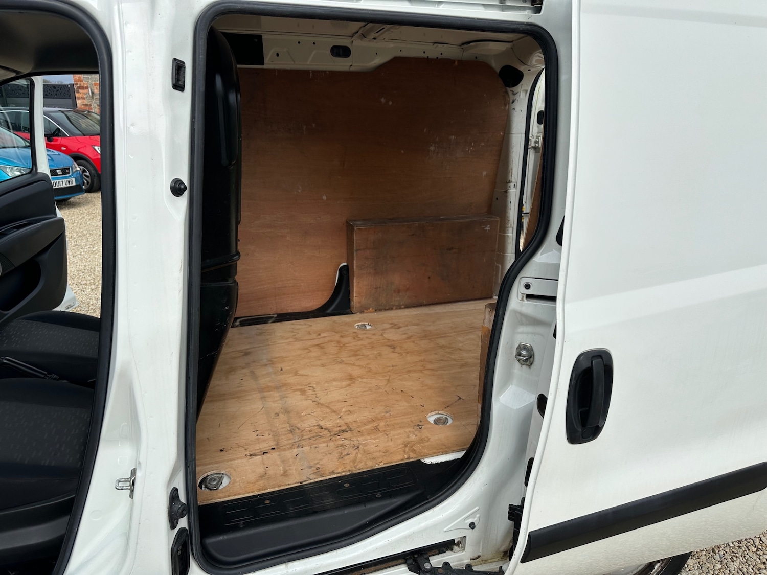 Used Vauxhall Combo 2016 for sale - 77904268: Photo 10