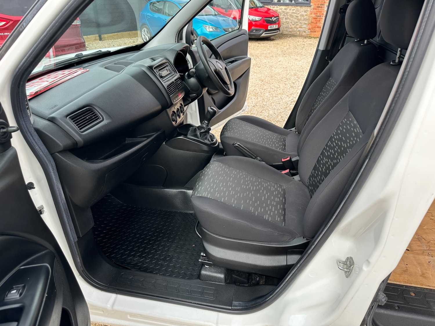 Used Vauxhall Combo 2016 for sale - 77904268: Photo 11