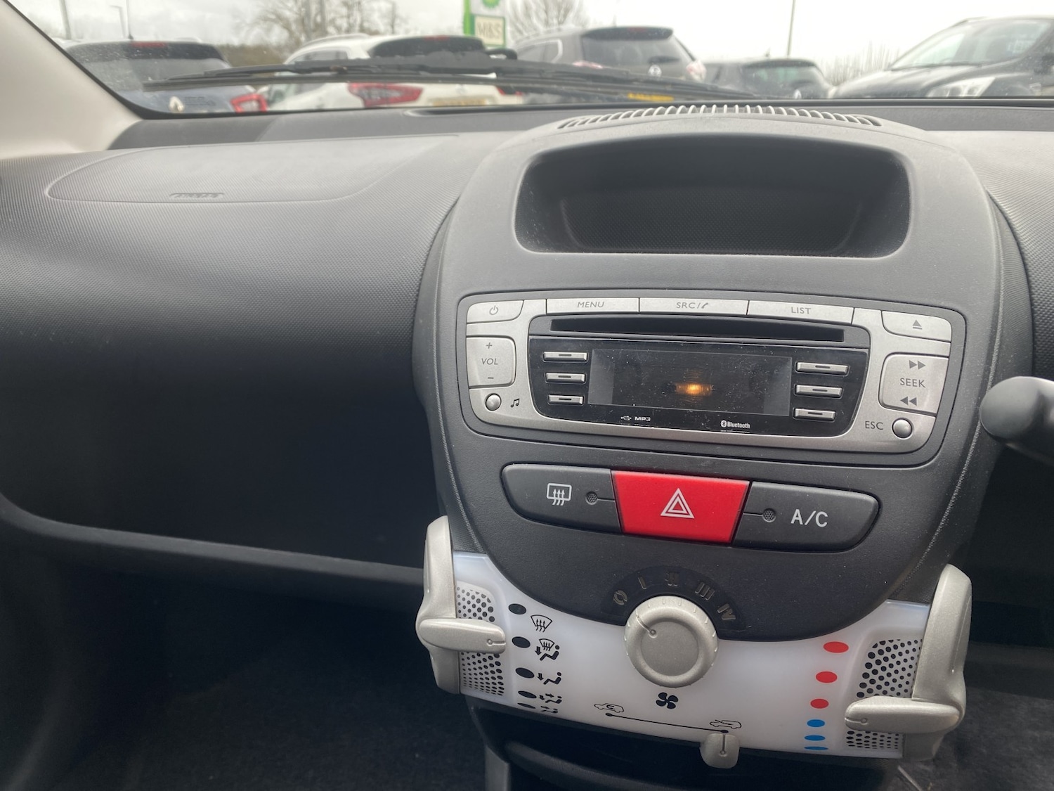 Used Peugeot 107 2014 for sale - 77656159: Photo 5