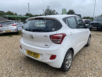 Used Hyundai i10 2014 for sale - 78876500: Photo