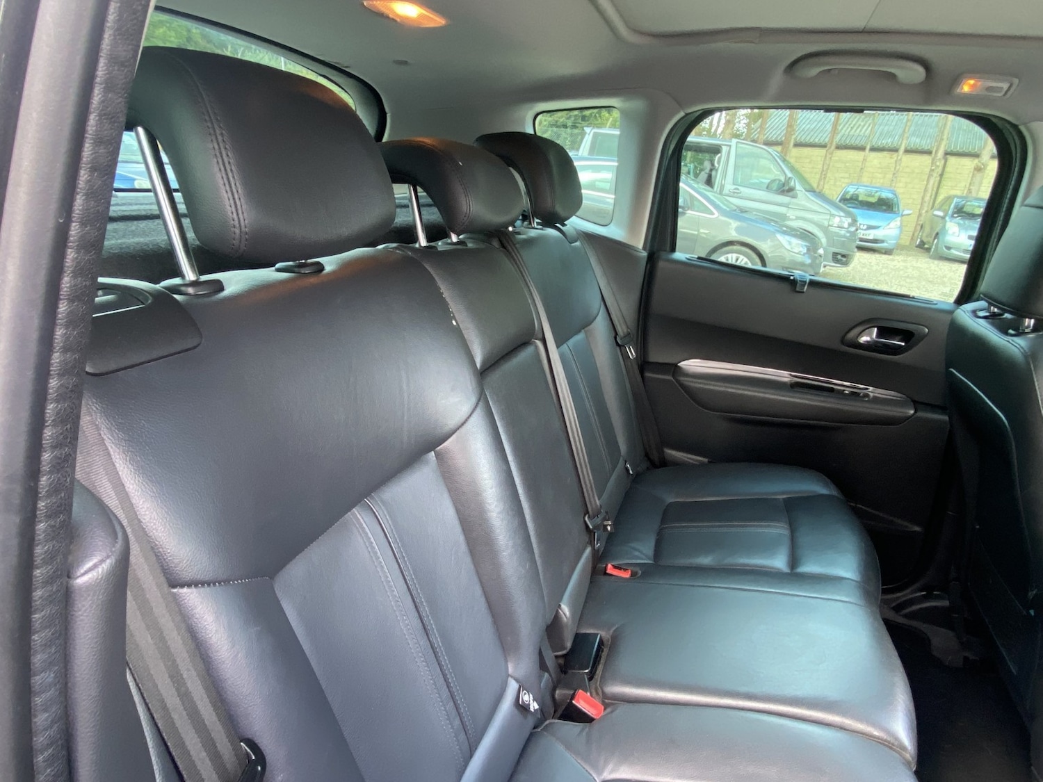 Used Peugeot 3008 2016 for sale - 76565230: Photo 12